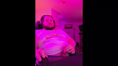 HungStepSon online show from October 26, 11:45 am