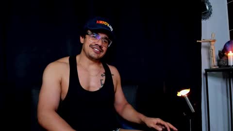 Snapshot of nipsfetich chatting on January 24, 2:39 am Steven online show from January 24, 2:39 am