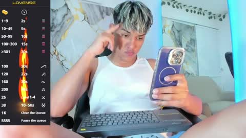 noah online show from April 6, 2:08 am