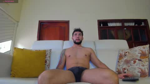 NOAH online show from April 4, 6:38 pm