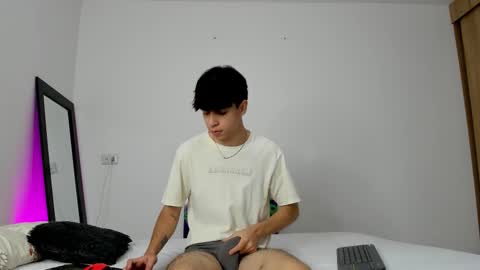 Noah online show from September 8, 8:41 pm