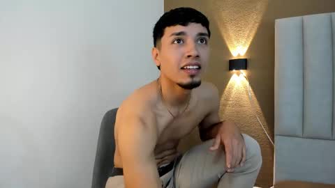 noah online show from February 13, 10:48 pm