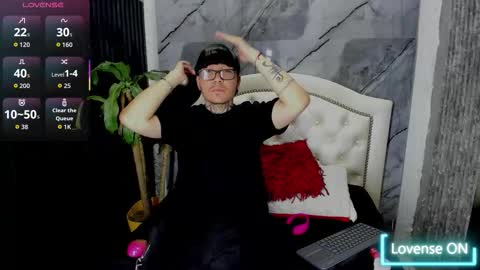 NOAH online show from December 17, 7:42 pm