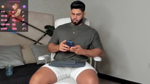 Noah online show from February 28, 2:09 pm