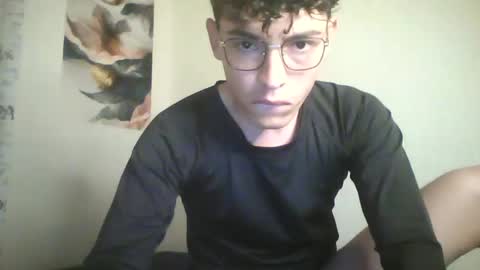 Snapshot of noha_free chatting on January 27, 9:33 pm Noha online show from January 27, 9:33 pm