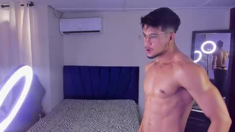 Im Nolan  online show from February 3, 8:36 pm