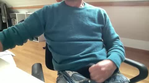 Snapshot of noux69 chatting on September 24, 12:03 pm noux69 online show from September 24, 12:03 pm