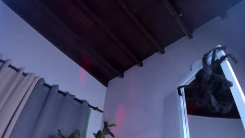 Nova online show from October 20, 8:57 pm