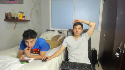 Snapshot of noxx_stark chatting on October 27, 1:30 am Noxx  online show from October 27, 1:30 am