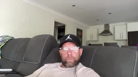 nudemoto online show from December 17, 10:38 pm