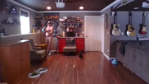 Snapshot of nudistguy194549 chatting on January 11, 7:59 pm Nudistguy online show from January 11, 7:59 pm