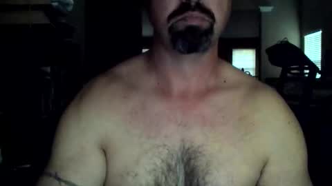 nvrenuff1979 online show from December 4, 12:34 pm