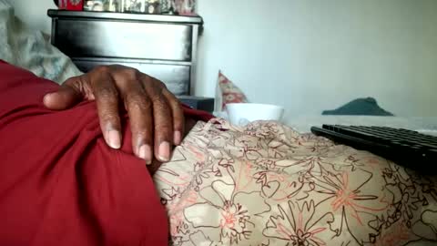 Snapshot of nyakuti chatting on October 5, 12:47 am KN online show from October 5, 12:47 am