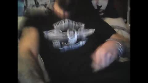 Snapshot of oedipe666 chatting on January 7, 4:05 pm oedipe666cam online show from January 7, 4:05 pm