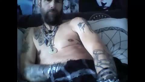 Snapshot of oedipe666 chatting on February 20, 2:46 pm oedipe666cam online show from February 20, 2:46 pm