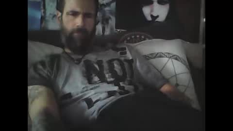 Snapshot of oedipe666 chatting on February 6, 2:26 pm oedipe666cam online show from February 6, 2:26 pm