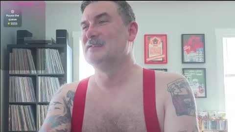 Office Dad online show from March 25, 6:34 pm