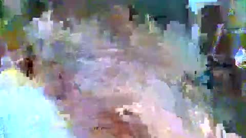 Snapshot of oily27 chatting on October 15, 6:54 am William online show from October 15, 6:54 am