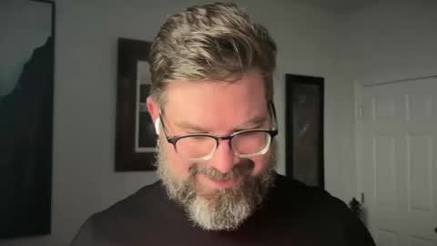 okayiguess online show from October 16, 5:10 pm