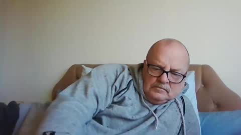 old_fkr online show from January 25, 8:53 am