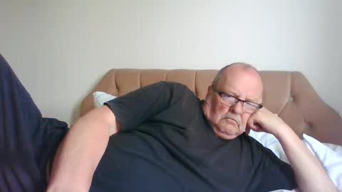 old_fkrr_ online show from June 22, 8:42 am