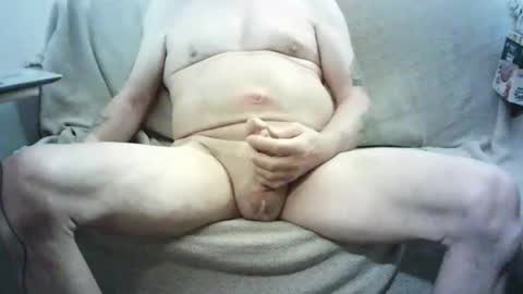 oldercock1411 online show from March 27, 7:56 am