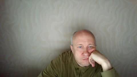 figaro online show from April 19, 8:25 am