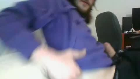 oliboy34 online show from May 2, 10:34 pm