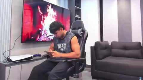 Oliver bray online show from March 26, 12:37 am