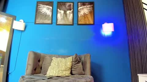 oliver mr  online show from September 13, 7:48 pm