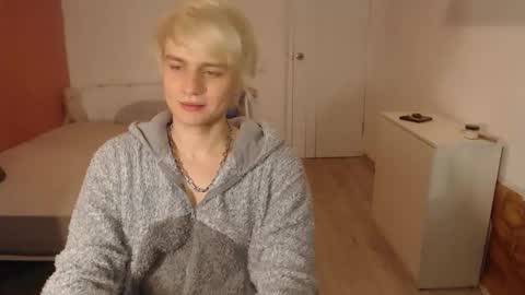 Oliver online show from January 7, 1:21 am