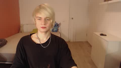 Oliver online show from November 21, 2:21 am