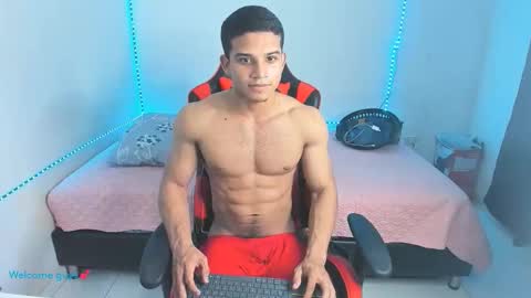oliver thompsson online show from May 25, 3:02 am