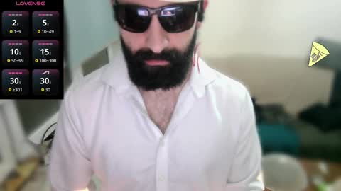 ona nisme online show from February 11, 4:39 am