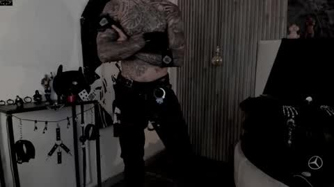     ... online show from March 28, 9:04 pm