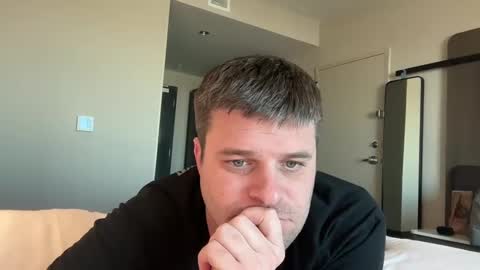 onceaweekview online show from December 30, 9:19 pm