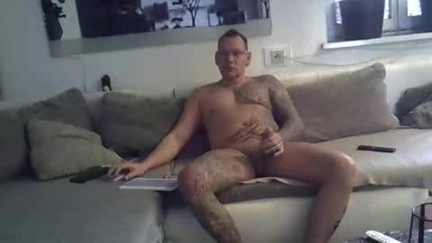 .....mICha..... online show from November 30, 10:28 am