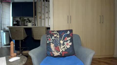 Alex S online show from February 24, 8:37 am