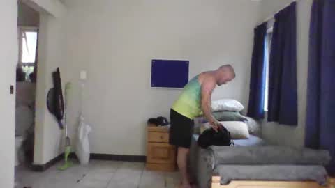 For me to know online show from November 1, 5:55 am