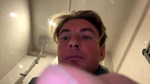 onlyloveyoutwice2016 online show from November 9, 2:26 am