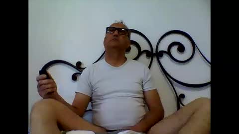 orac68 online show from April 19, 8:47 am