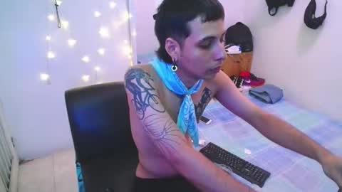 orus_420 online show from December 14, 5:25 am