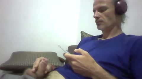 orwel09 online show from November 19, 7:25 pm