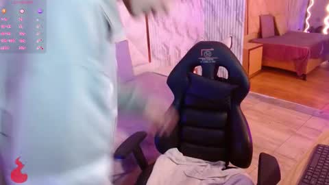 osamu_tay online show from February 17, 7:13 pm