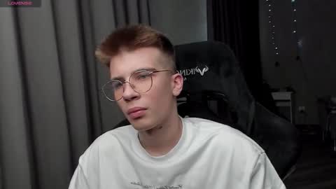 oscar_big_dick online show from January 11, 10:41 am