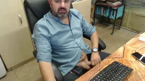 Oscar online show from November 18, 6:22 pm