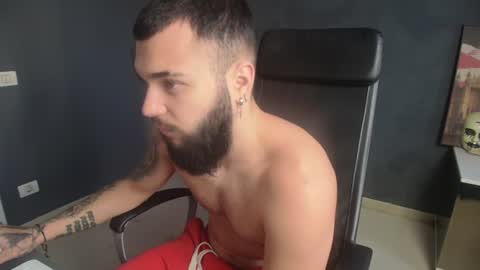 OscarWills online show from July 31, 4:34 am