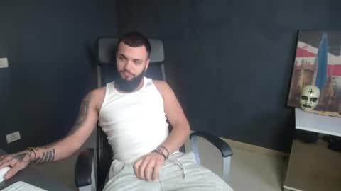 OscarWills online show from July 30, 4:34 am