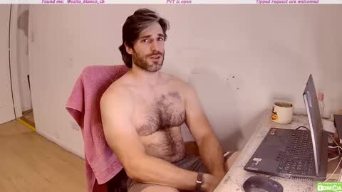 Snapshot of osito_blanco chatting on October 22, 11:19 pm Osito Blanco online show from October 22, 11:19 pm