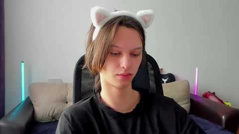 Ostin online show from March 6, 8:44 am